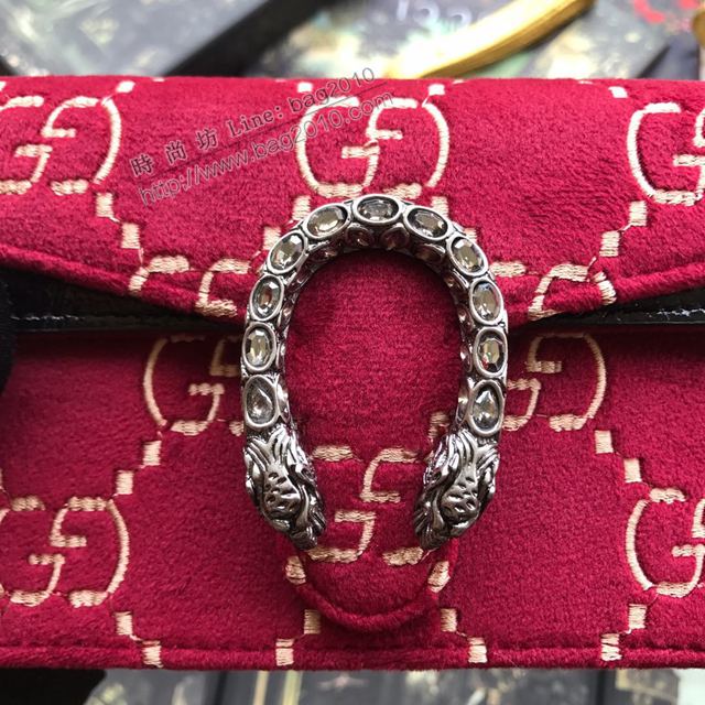 Gucci包 古馳女包 476432紅刺繡天鵝絨 Gucci真皮鏈條超迷你斜挎包  gudj1339